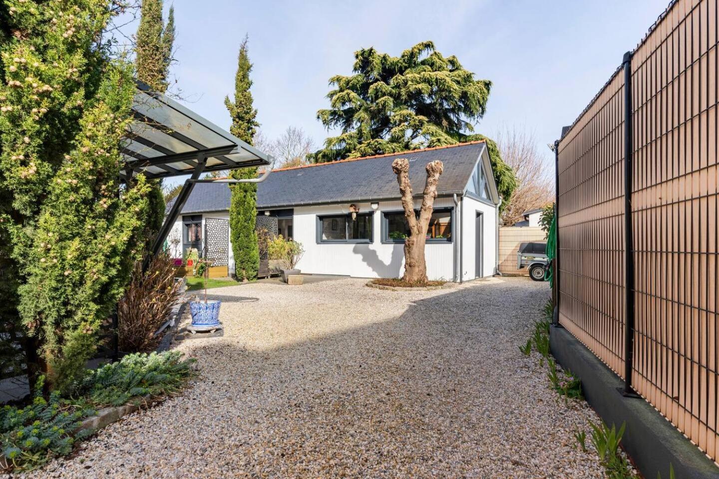 Le Des Fanieres Chalet Chartres